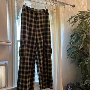 Wide leg, high waisted, edgy plaid hot top pic pants. NWOT